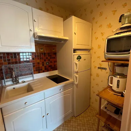 Vue Et Parking * 拉罗歇尔