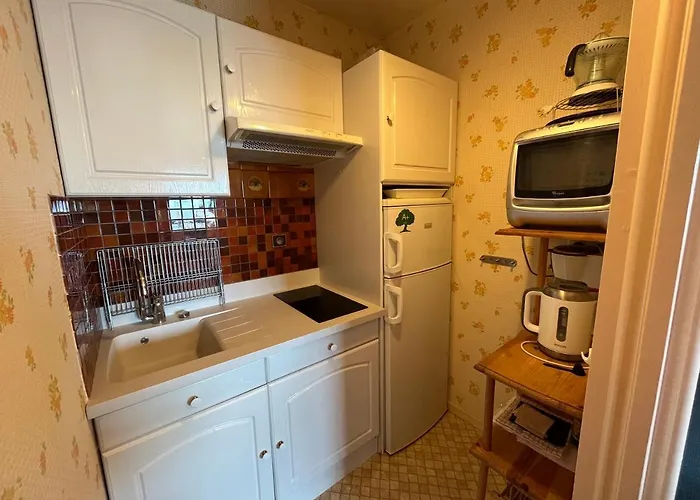 Vue Et Parking * La Rochelle (Charente-Maritime)